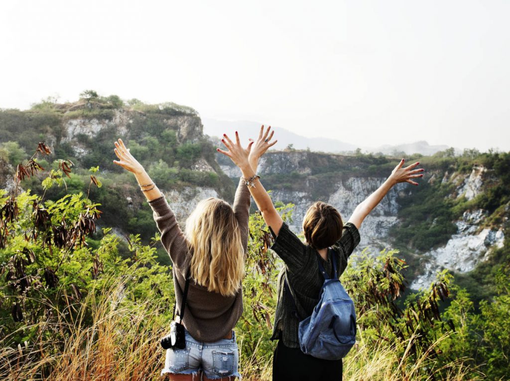 Involve your friends | Footsteps of a Dreamer